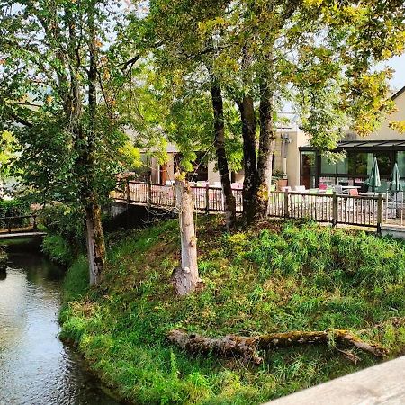 Meuble De Tourisme Au Coeur Du Village A Aramits , Haut Bearn Exteriör bild