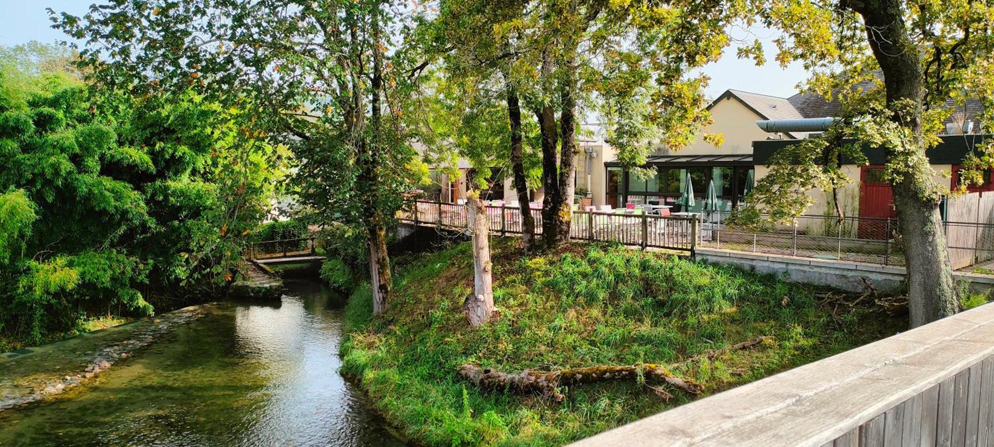 Meuble De Tourisme Au Coeur Du Village A Aramits , Haut Bearn Exteriör bild